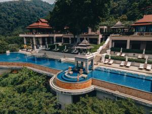Pimalai Resort & Spa - SHA Extra Plus内部或周边的泳池