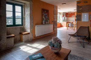 Apartamento Vistaboa Ribeira Sacra大厅或接待区