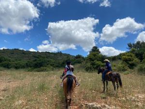 贝特奥伦The Riders' Experience - Glamping and Attractions Park- Full Board的相册照片