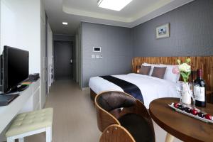 首尔爱威尔8服务公寓酒店的相册照片