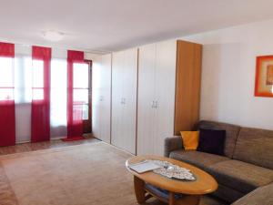 埃尔嫩Apartment Aragon B47 by Interhome的相册照片