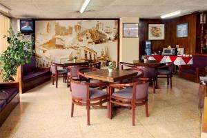 科阿韦拉萨尔蒂约总理酒店餐厅或其他用餐的地方
