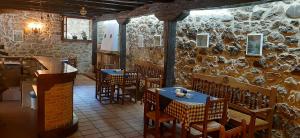 艾尔卡塞里奥乡村民宿餐厅或其他用餐的地方