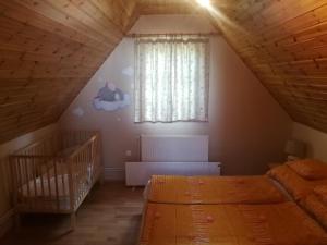 Bottyahát guesthouse客房内的一张或多张床位