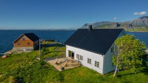 博斯塔德Villa Borgvåg - A unique Seafront Villa in the heart of Lofoten的相册照片