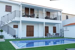 Ayios TheodhorosKamaroporta Luxury Apartments的相册照片