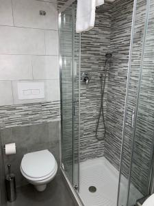 列奥纳多达芬奇旅馆的一间浴室