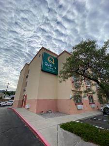 阿尔伯克基Quality Inn Albuquerque East I-40 Juan Tabo Exit的相册照片