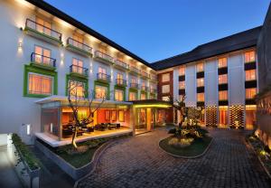 登巴萨巴厘岛登巴萨宜必思尚品酒店的相册照片