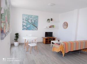 特吉塞Precioso apartamento con terraza en Teguise的相册照片