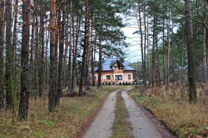 BrzózkiNoclegi Pod Dębem, Pulandia Brzózki的相册照片