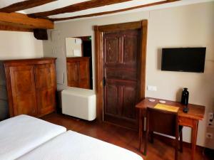 MuesHotel Rural LATORRIÉN DE ANE的相册照片