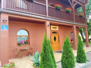 BrzeźnoGościniec Piast Hotel i Camping的相册照片