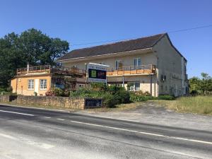 Saint-GenièsLogis Hôtel Restaurant La Borie的相册照片