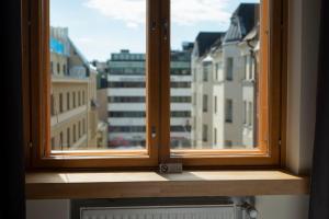 赫尔辛基费恩酒店的市景窗户