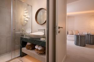 Ydor Hotel & Spa by Sandglass的一间浴室