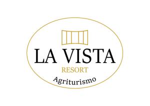阿里恰La Vista Agriturismo Boutique的 ⁇ 景度假村标志