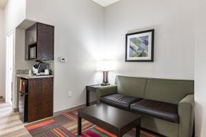 IrontonHoliday Inn Express & Suites Ironton, an IHG Hotel的相册照片