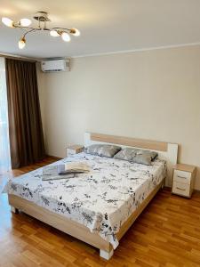 Apartment Sobornyi Prospect 95客房内的一张或多张床位