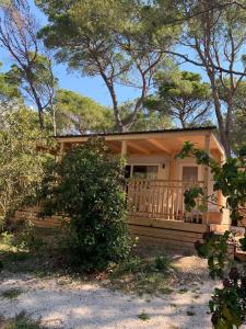 巴什卡沃达OAZA MIRA Mobile Houses - Camp Baško Polje #BestOffer的相册照片