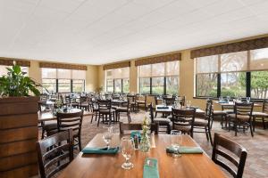 Gaia Hotel & Spa Redding, Ascend Hotel Collection餐厅或其他用餐的地方