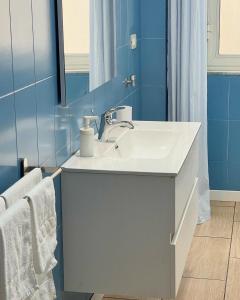 B&B Acqua Azzurra的一间浴室