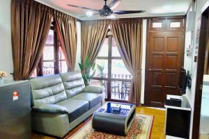 D'Razna Chalet Pantai Seberang Takir的休息区