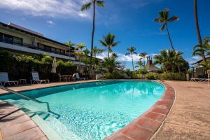 ZERO FEES Aloha Lani Condo #A208 at Casa De Emdeko内部或周边的泳池