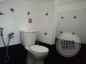 关丹LEBOK HOMESTAY AIRPORT KUANTAN的相册照片