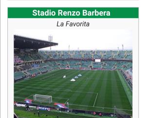 巴勒莫Federico 70 Smeraldo的一张足球场的照片,上面有体育场