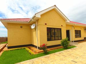 利隆圭Modern & secure apartment in Area 43 Lilongwe - self catering的相册照片