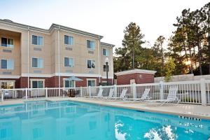 南派恩斯Holiday Inn Express & Suites Southern Pines-Pinehurst Area, an IHG Hotel的相册照片