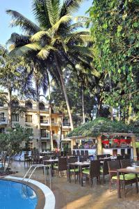 Park Inn by Radisson Goa Candolim内部或周边的泳池