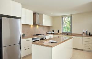 Warrawee Premium 2 Bed Apartment w Large Balcony and Secure Parking平面图