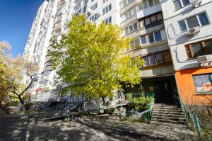 基辅ARTAL Apartment on Obolonskaya Square 1的相册照片