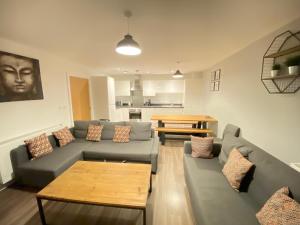 朴次茅斯3 Bedrooms double or single beds, 2 PARKING SPACES! WIFI & Smart TV's, Balcony的相册照片