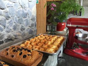何塞伊格纳西奥La Atrevida的糕点和面包盘