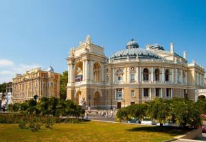 敖德萨Center of Odessa. Comfortable 2 rooms apartment的相册照片