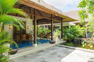 Sudamala Resort, Sanur, Bali内部或周边的泳池