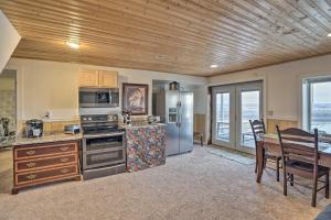 威利斯顿Williston Apartment with Missouri River Views!的相册照片