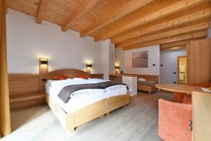 Hotel Brunello客房内的一张或多张床位