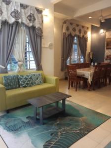 Galleria Homestay Islamic Alor Setar的休息区