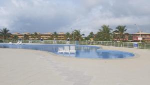 Apart Resort Vila das Águas Veraneio内部或周边的泳池