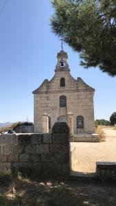 Cabaña en la naturaleza平面图