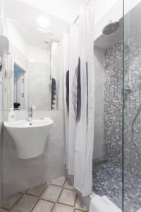 Sumskaya Apartment Lux的一间浴室