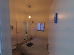 Room with Private Bathroom - Vivienda Vacacional Out of Blue的一间浴室