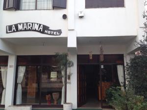 维拉卡洛斯帕兹Hotel La Marina的相册照片