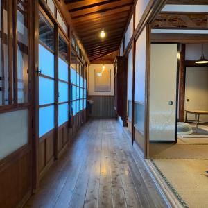 沼津uminca - Vacation STAY 09850v的门廊,门窗