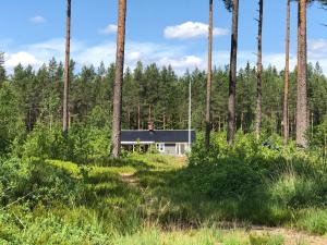 KävsjöModern lakeside cottage & boat near Isaberg的相册照片