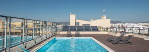 奥良Sunset Home Olhão- Modern 3 bed Luxury Apartment with rooftop pool的相册照片